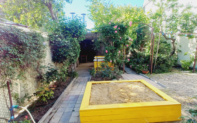 Na Gogolya 179 Living quarters