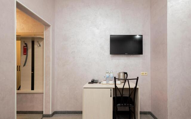 Rush Hotel