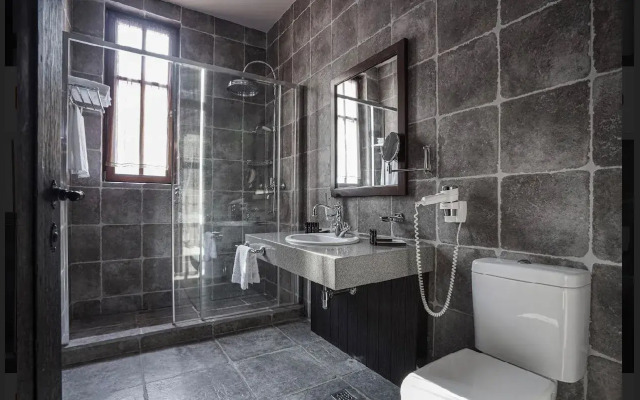 Russian Seasons Lermontov Boutique-hotel