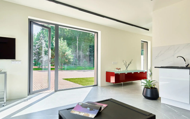 V 20km Ot Minska Apartments