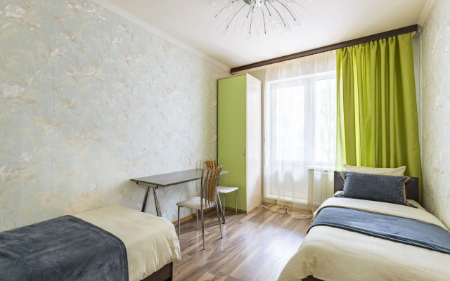 Апартаменты на Моисеенко 3 DereMRents ДереМРентс