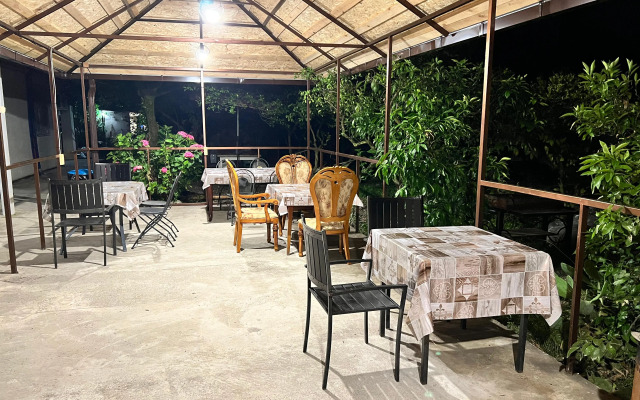 Schastlivy Guest house