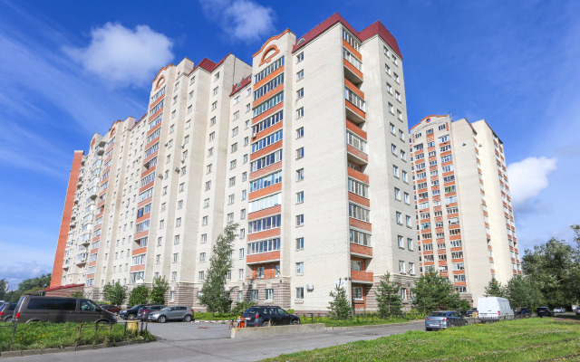 Studiya U Yablonevogo Sada Flat