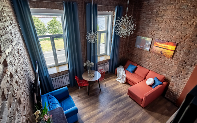 Апартаменты Лофт с Видом на Неву 3