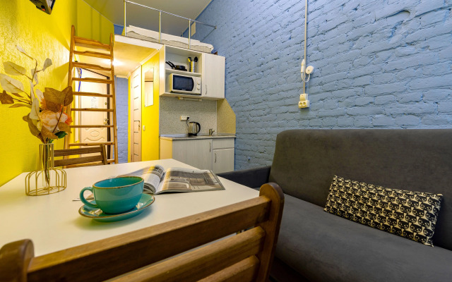 Gosti Lyubyat Na Pushkinskoy Flat