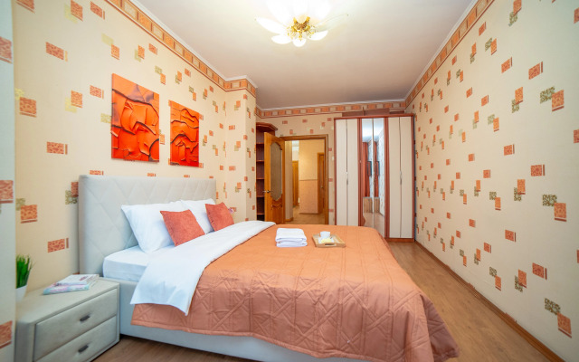 Апартаменты Радищева 12 трехкомнатная