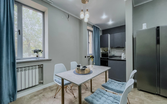 ApartamentGreen Fox na ulitse Nikolaya Ostrovskogo Apartaments