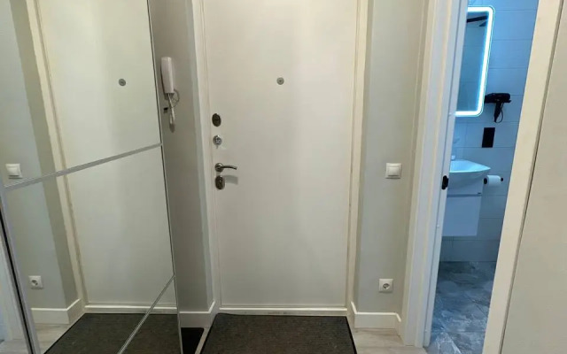 Квартира Модная Студия у Метро Ладожская