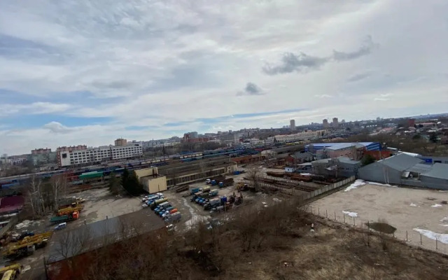 Na Ulitse Pavshinskiy Most 1/4 Flat