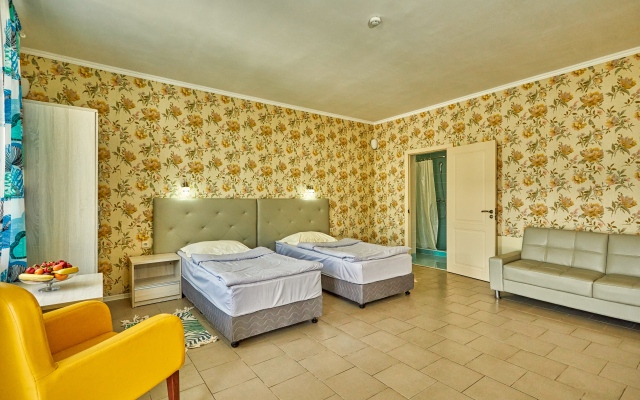 Serebryanyij Plyazh Hotel
