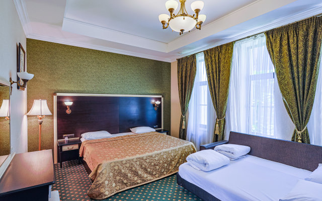 Troya Hotel