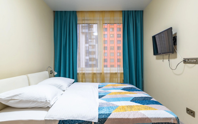 U Baltiyskogo Vokzala Flat