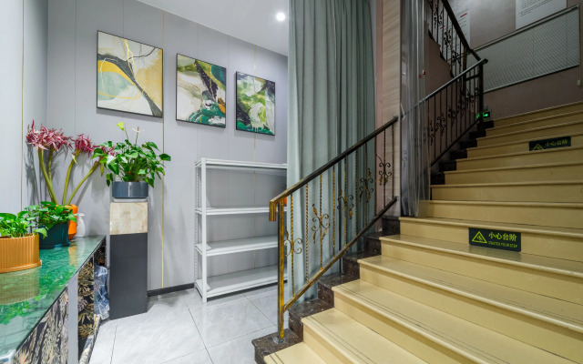 Orient Rose International Boutique Hotel