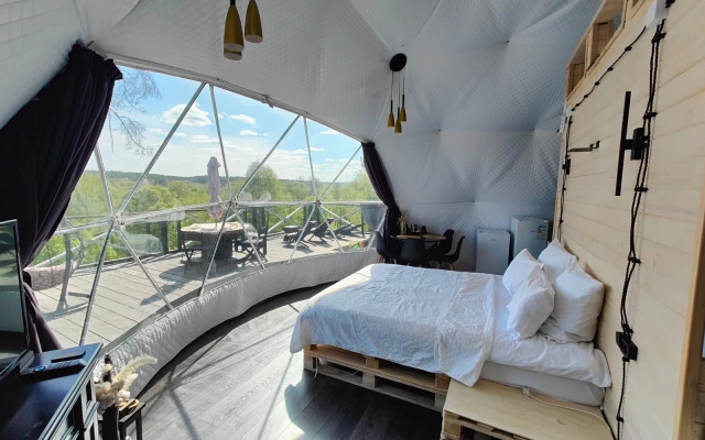 Глэмпинг Глэмпгеокупол "Домик на Оке" Таруса