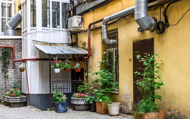 Апартаменты MyHomeYourHome на Некрасова 1\38