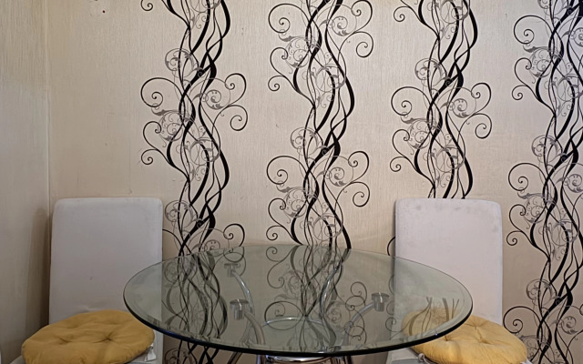 Квартира Двухкомнатная Кирова 6