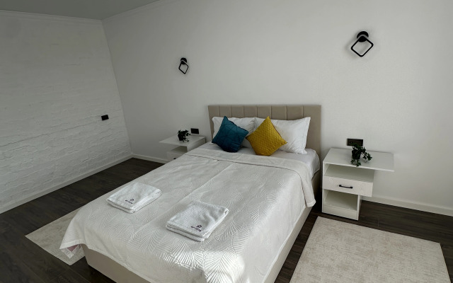 19 Na Akademicheskoy Apartments