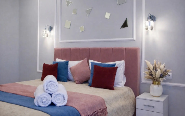 Квартира Nasutki38 люкс Зеркальное отражение