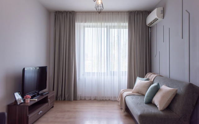 S Prekrasnym Vidom na Gorod i Park Apartments