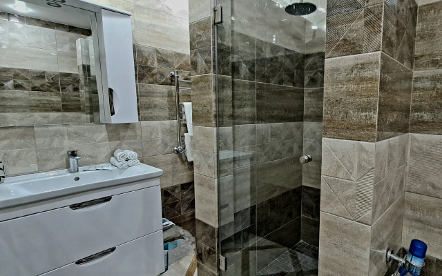 Dvukhkomnatnaya S Vidom Na More Flat