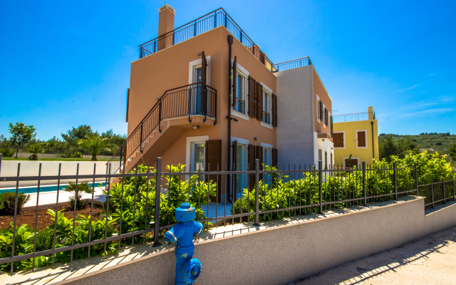 Guvo Villa