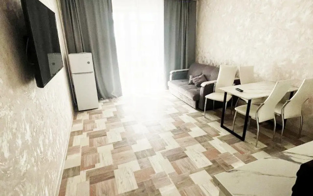 3kh komnatnaya kvartira v tsentre Flat