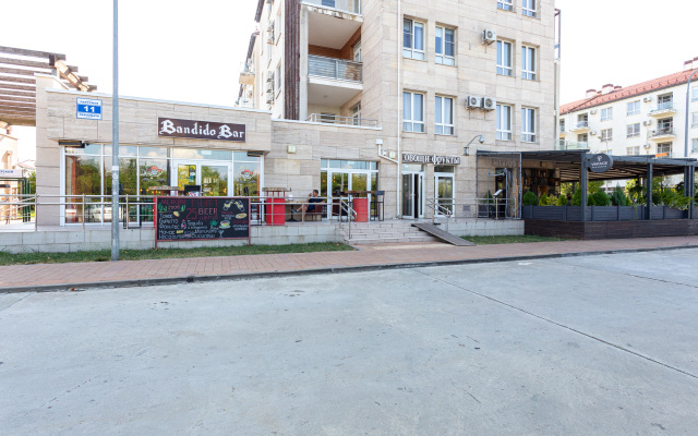V morskom kvartale Apartments