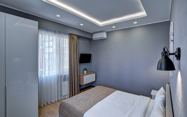Grey Khaus Apartments