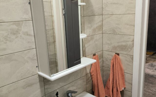 Apartamenty Komfort Na Anny Akhmatovoy 11/1 Flat