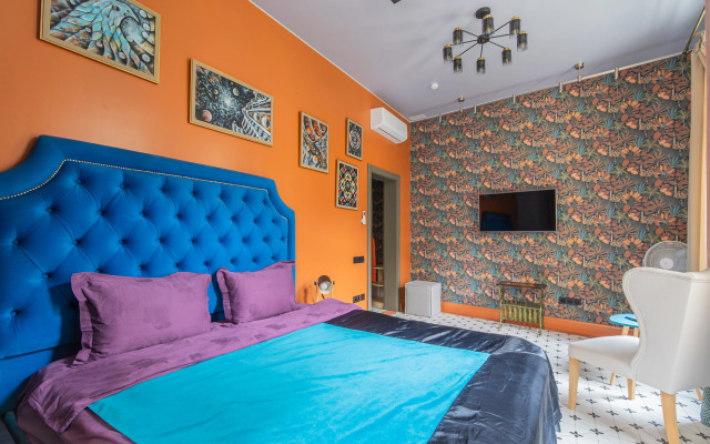 Квартира Элитная двухкомнатная SalutApart Premium Karpovka