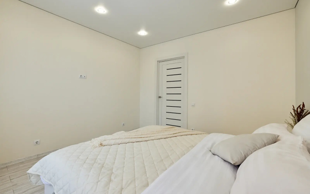 Апартаменты 2-х комнатные около Меги