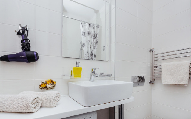 Na Ulitse Golubaya 1B Flat