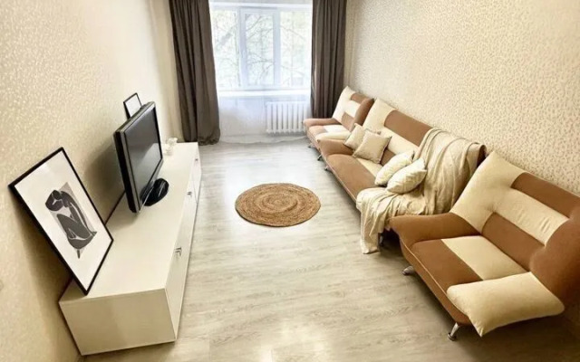 Квартира на Аксакова 7