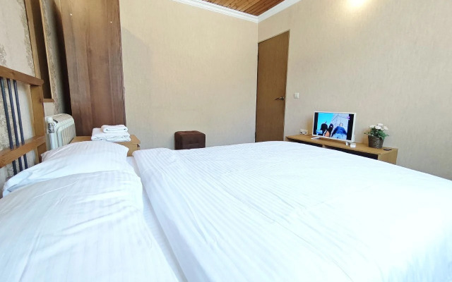 VV Guest House