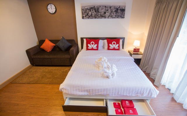 ZEN Rooms Soi Chom Chan Apartments