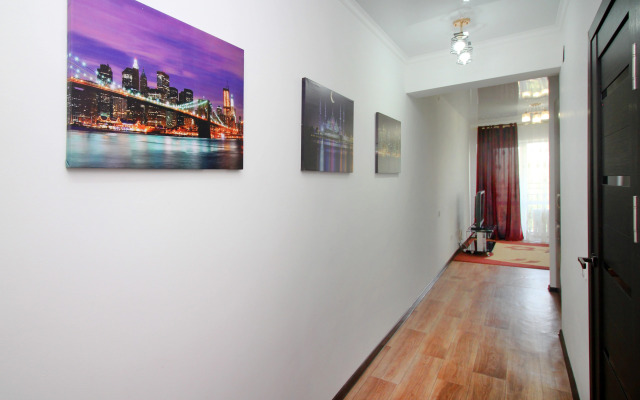 294 Raduzhny Bereg Flat
