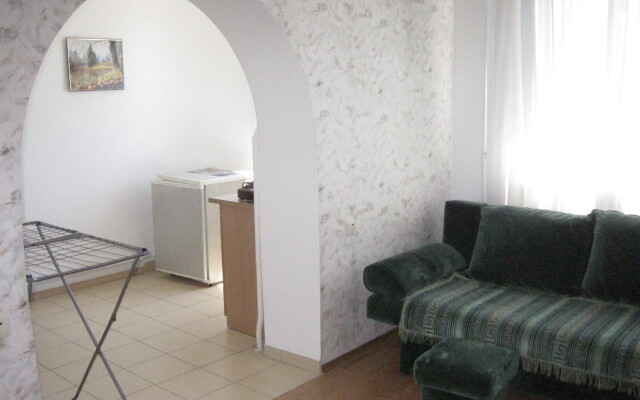 Villa Liliya Guest House