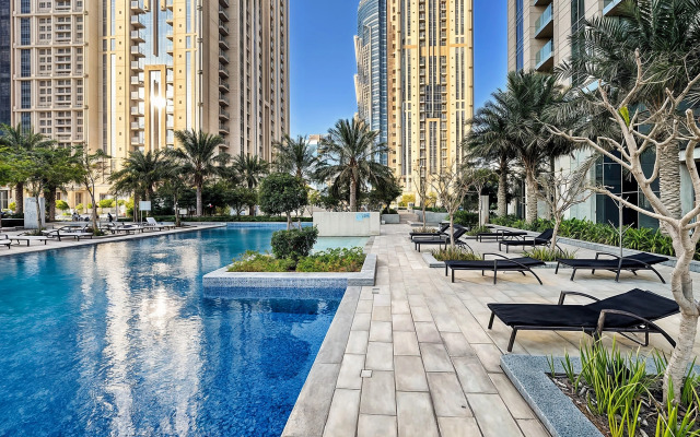 Stylish 1BR at Meera Tower Apartments
