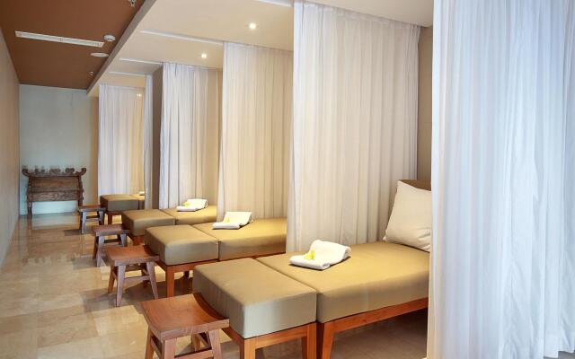 The Bandha Hotel & Suites