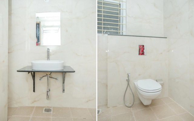 Отель Dollars Nest