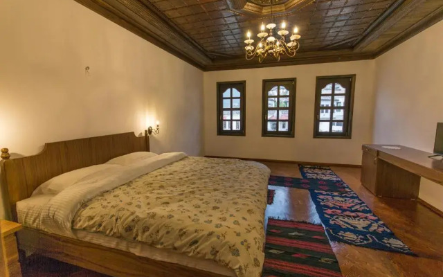 Onufri Hotel