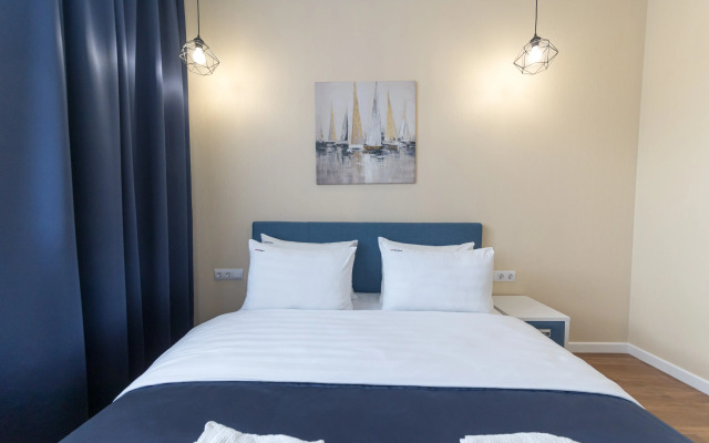Red Apartments Art Layt Sigou Apartments