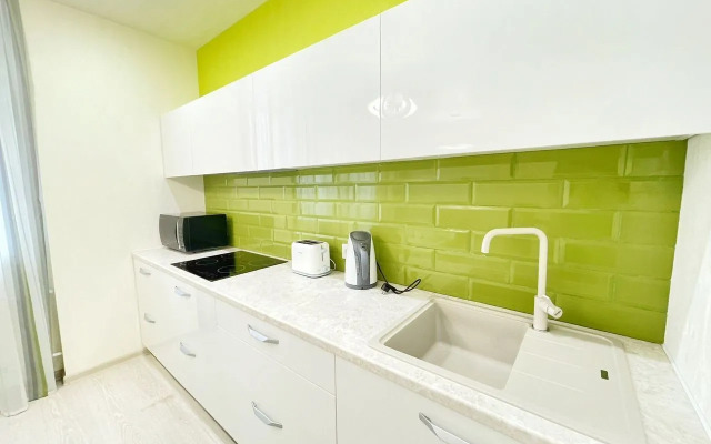 Квартира Свeтлaя Студия в Центрe Гopoдa