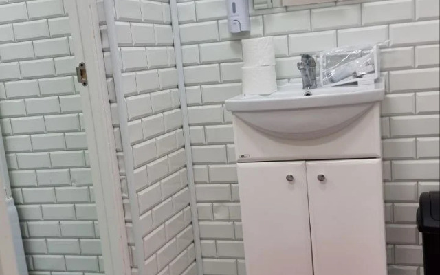 S Uchastkom V Tsentre Goroda Flat