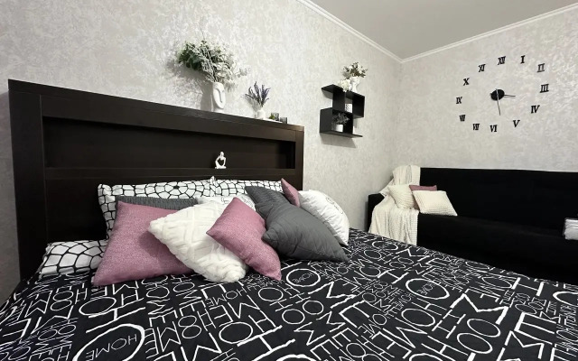 on Shuvalova, 18 Apartments
