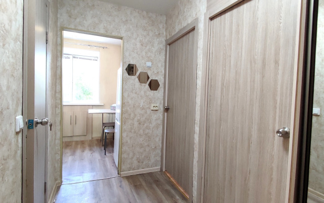 Квартира 2-комнатная в Омске на Рождественского 1В