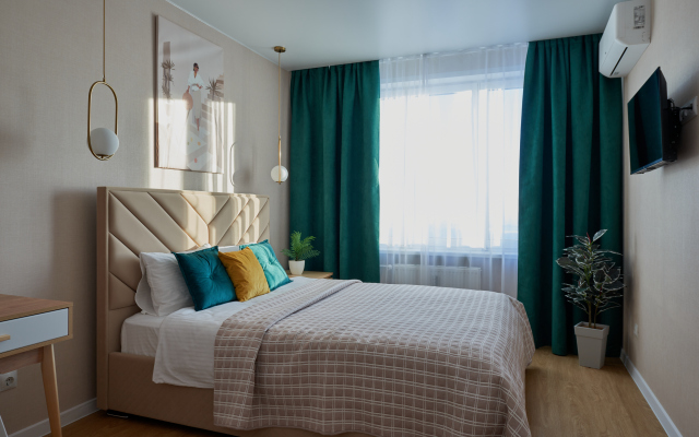 Kvartira v stile minimalizm s vidom na Komarovo  Flat