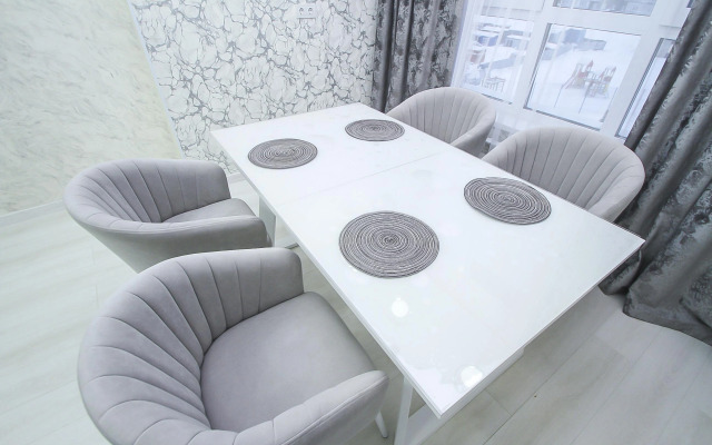 Квартира 2 комнатная Университетская 43