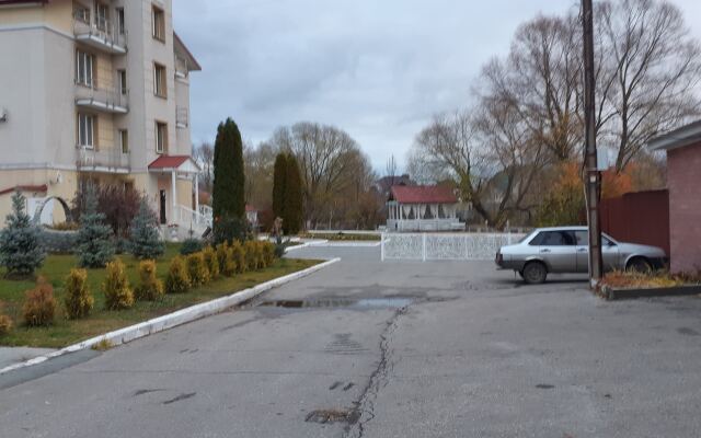Ozerki Park-Hotel