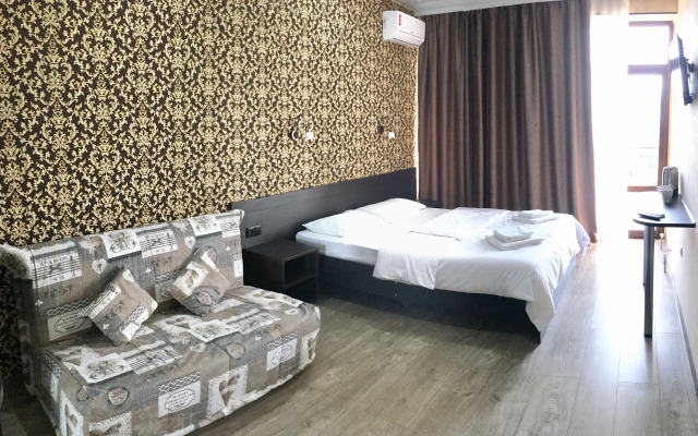 Sofia Lazar Guest house
